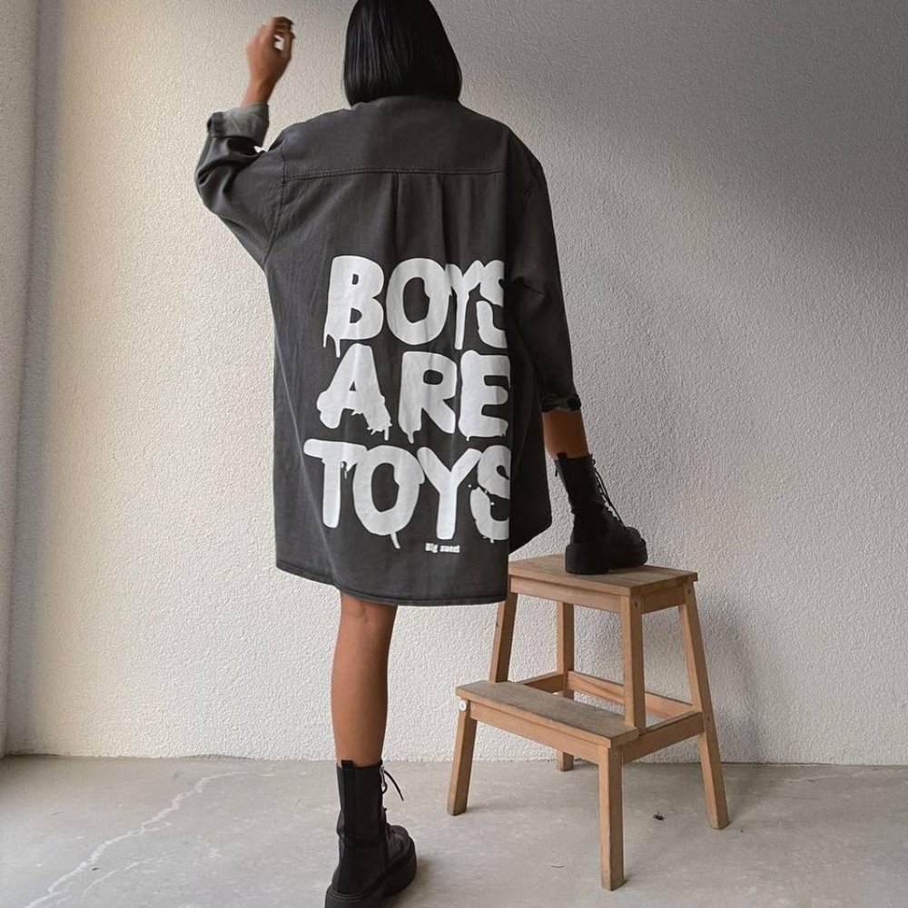 SUPER TRENDY OVERSIZED BLACK DENIM JACKET/DRESS